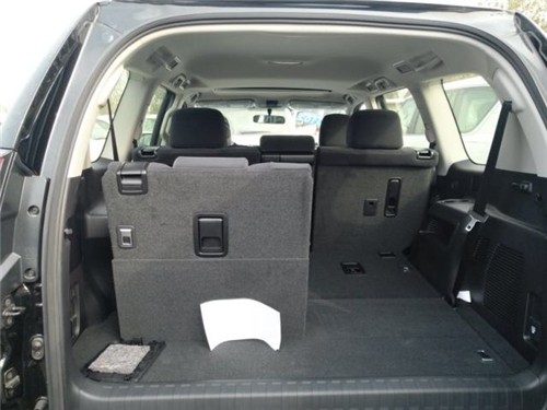 19款柴油版丰田霸道2800多少钱,丰田霸道3.0柴油版顶配