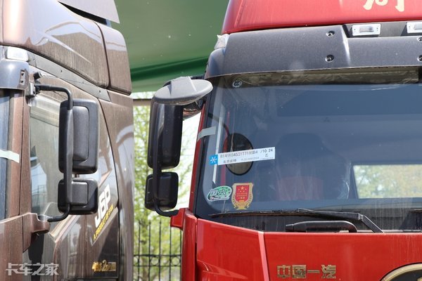 560马力国六车型,560马力国六自动挡牵引车