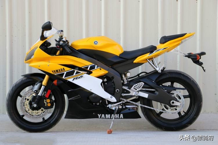 大贸和水车如何选择,杜卡迪959如何区分大贸和水车