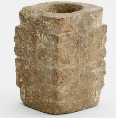 在纽约贩卖良渚古玉的中国商人：卢芹斋、姚叔来、李文卿及游筱溪