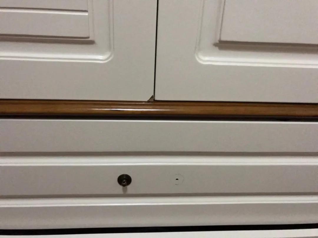 定制家具和木工师傅打造的区别,家具是请木工做还是家具厂便宜