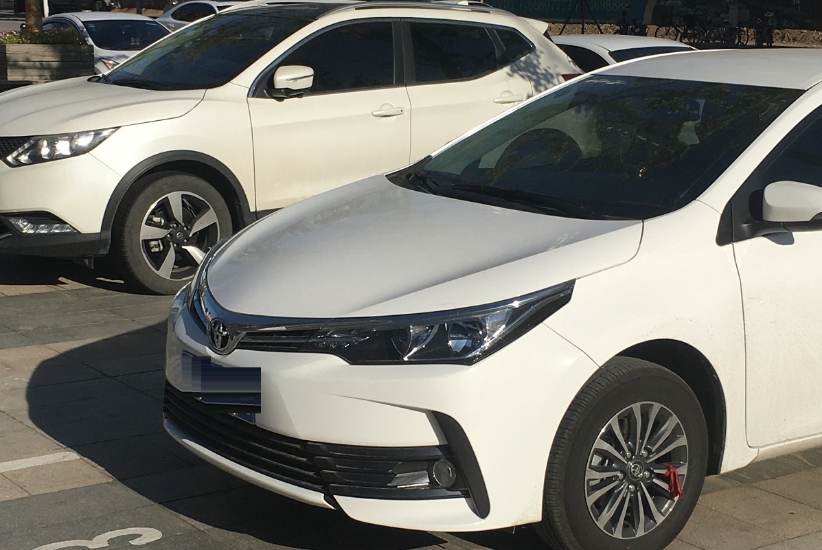 买二手车网上的价钱靠谱不,在网上买二手车可靠吗