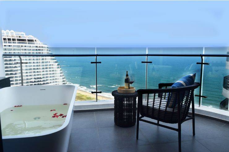 檀悦豪生温泉度假酒店高级海景房,檀悦豪生温泉度假酒店泰式套餐