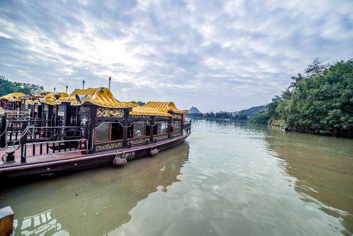 星湖冬日燃情，比落羽杉还要红的是什么？#我和湿地有个约会#