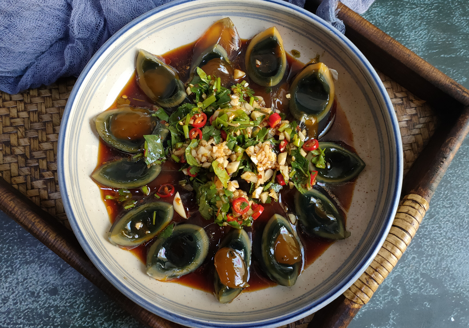 皮蛋制作方法及配方凉拌皮蛋,怎样做凉拌皮蛋让皮蛋硬一点