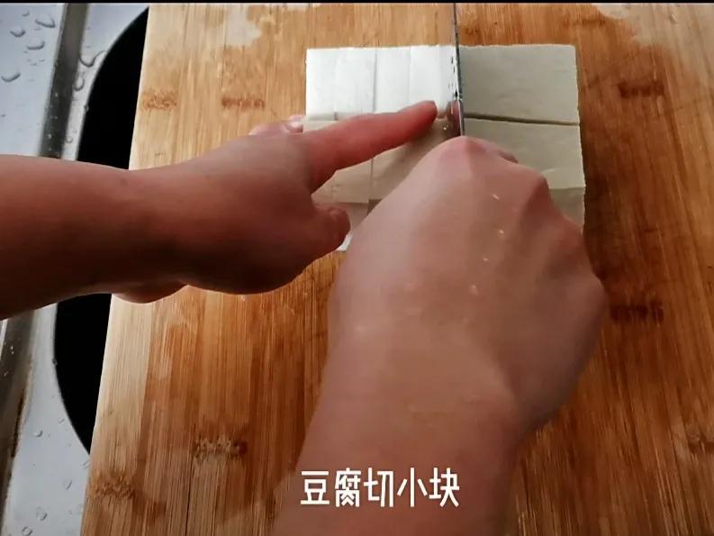 鱼头豆腐汤暖胃,鱼头豆腐汤的100种做法