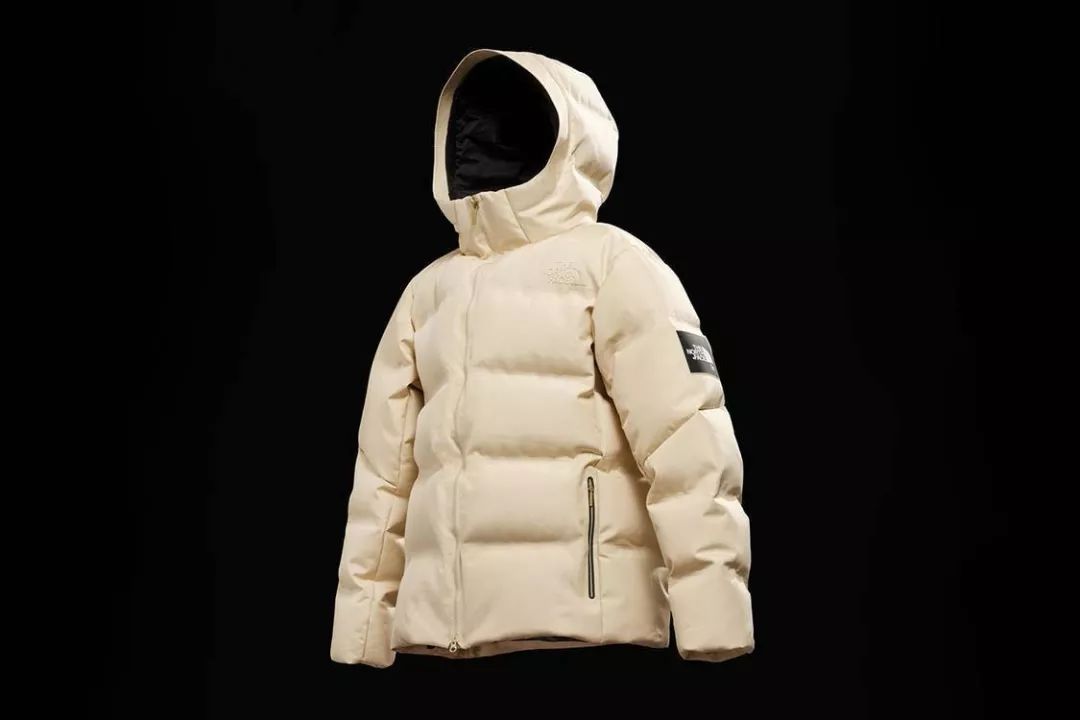 杨颖穿的新中式衣服是什么品牌,杨颖穿阿迪达斯羽绒服