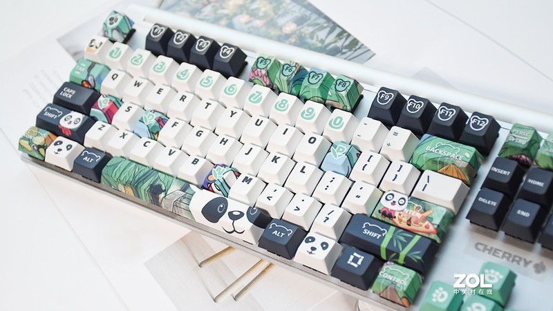 国风涂装键盘,樱桃mx1.1红轴机械键盘测评