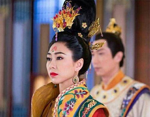 唐玄宗与杨玉环的悲惨故事,唐玄宗跟杨玉环