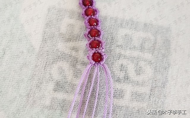 心形手链编法图解视频,手工串珠心形笔筒图解大全