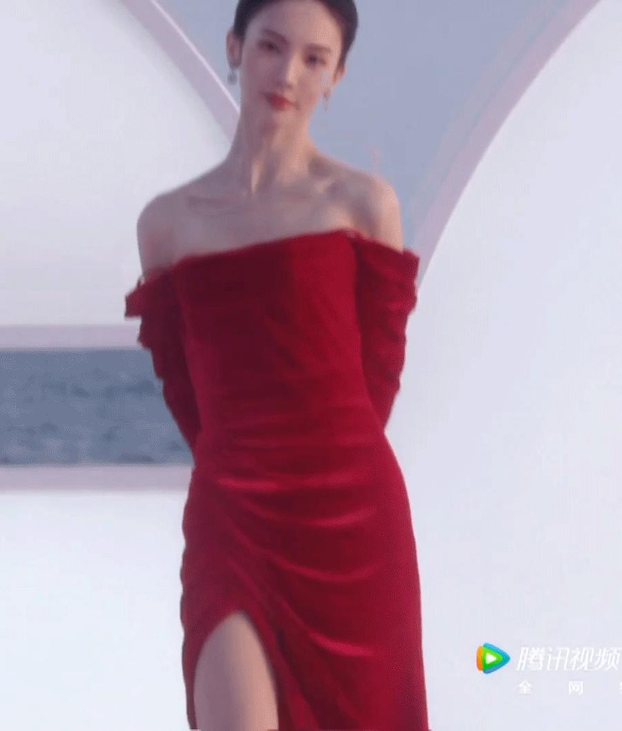 金晨瘦背瘦手臂,金晨马甲线怎么练成的