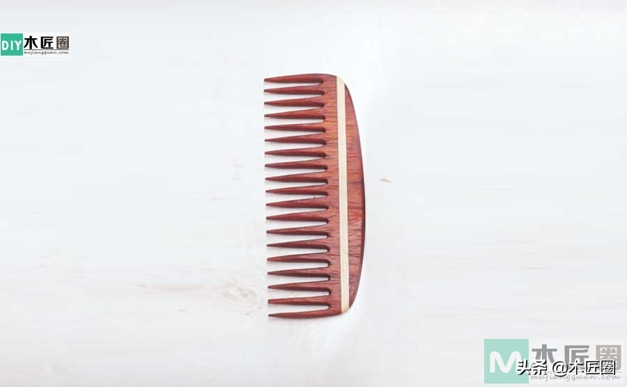 木工爱好者制作的产品,手工木梳diy工具