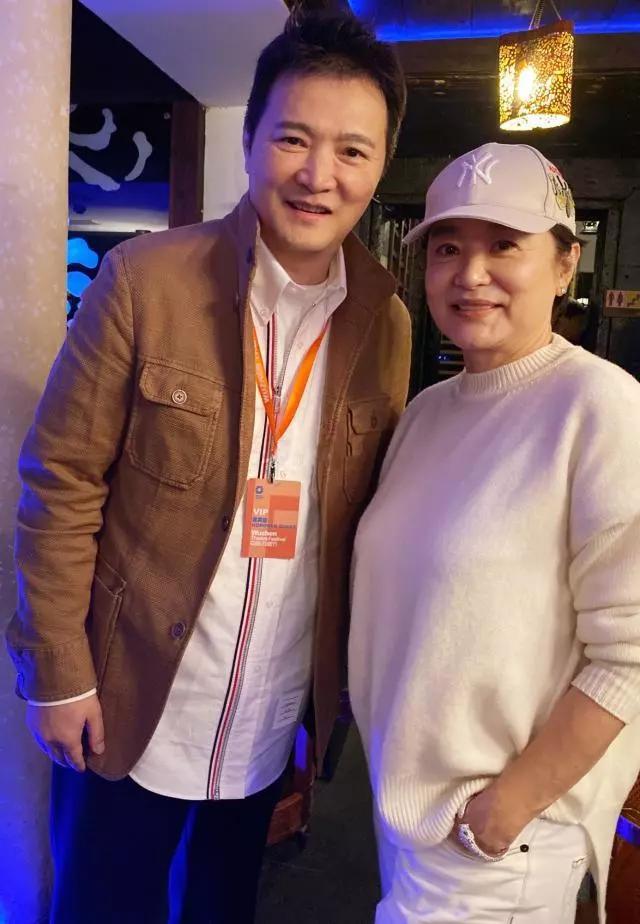 人到中年不得不服老,人老了不得不服老