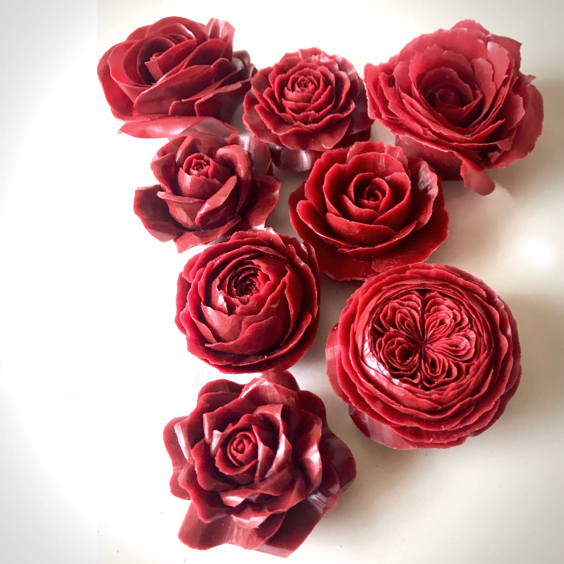 怎样用大香皂雕刻小香皂,香皂爱心雕刻过程