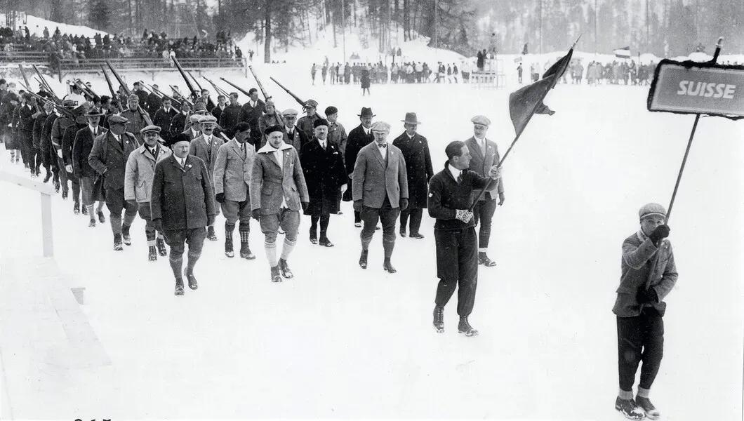 02年冬奥会会徽没有展示的元素,历届冬奥会冬残奥会会徽
