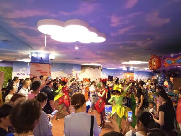 假期燥起来！国庆潮玩攻略新鲜出炉，承包你的吃喝玩乐购