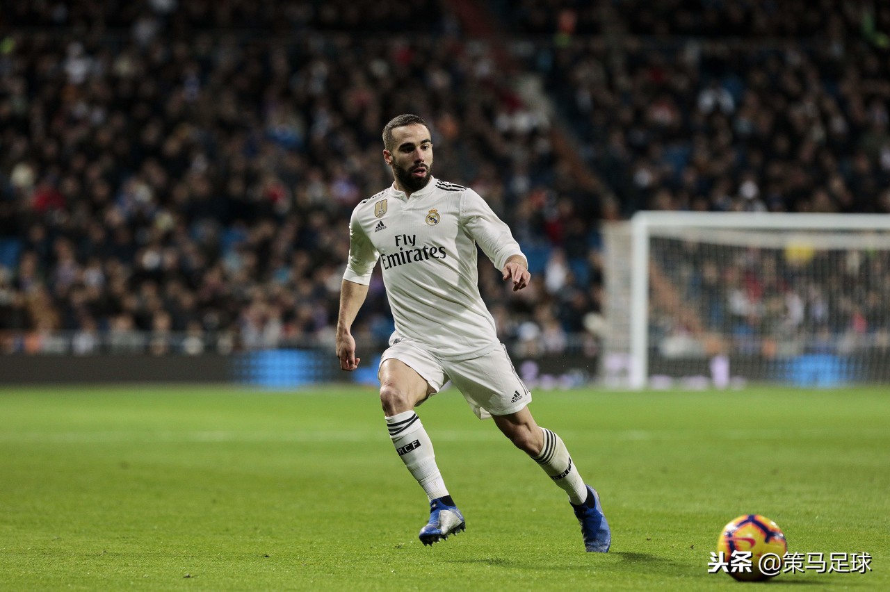 破案了！皇马大将亲自澄清“队长袖标事件”：那是我们的约定！