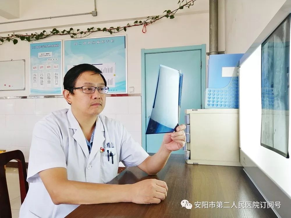 用精湛的医术为患者服务,用精湛医术和济世情怀守护人民