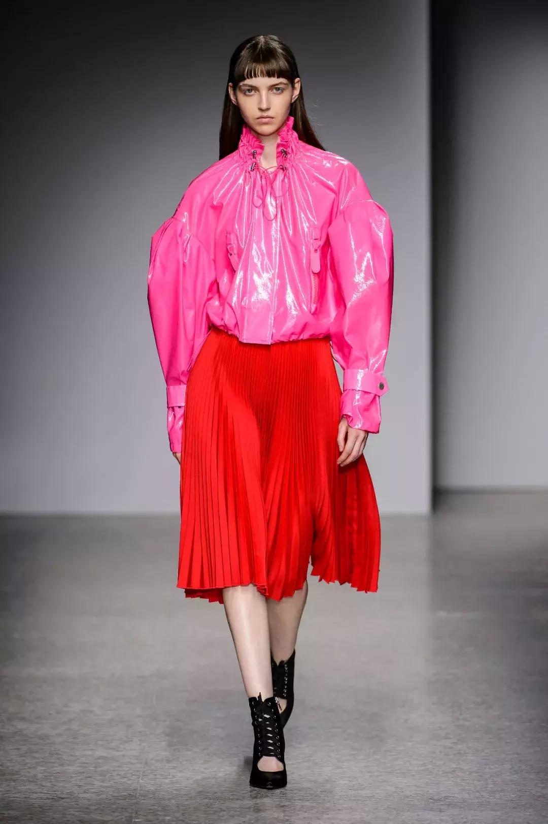 好看的貂皮毛女装,集齐七色召唤