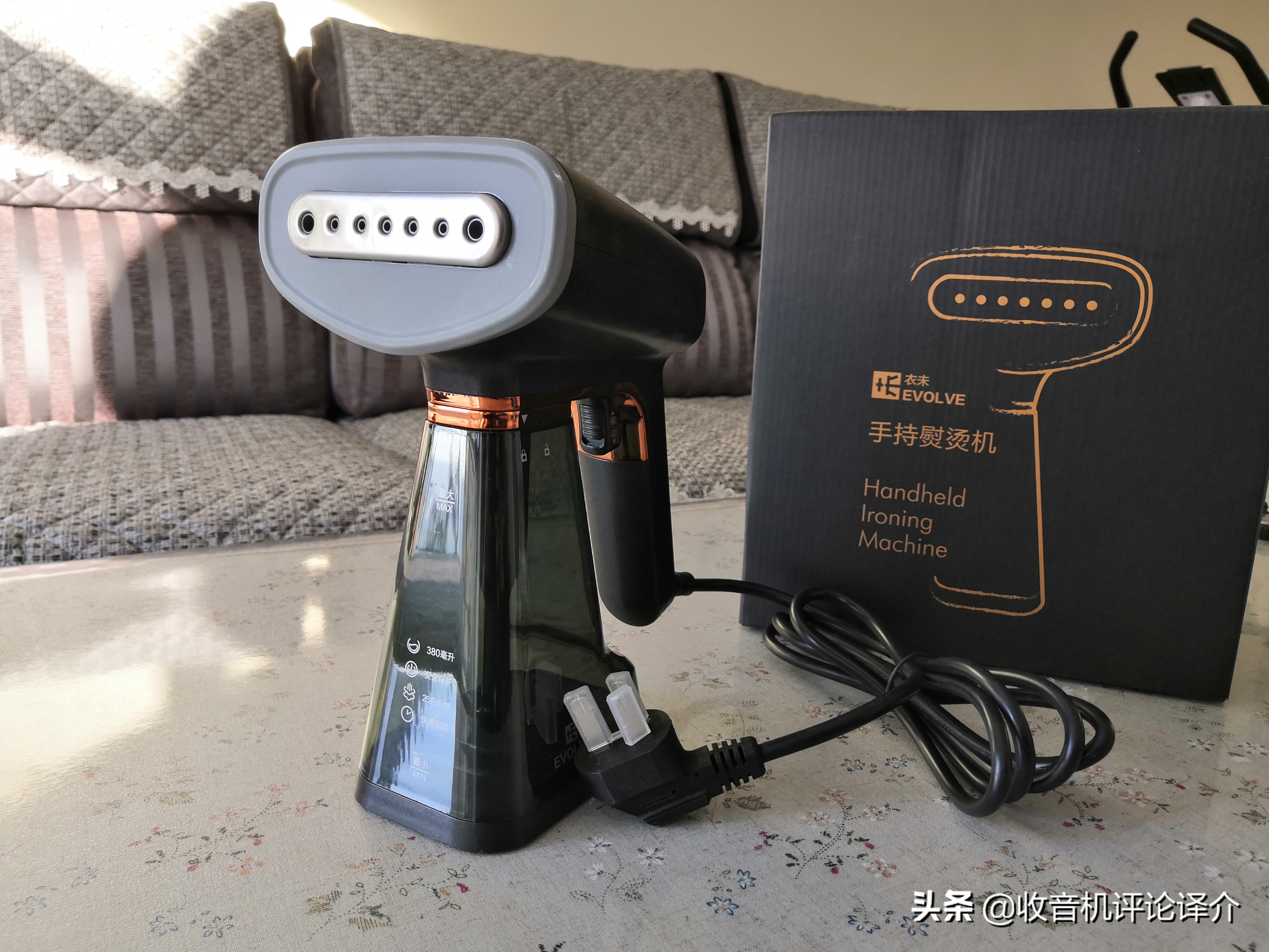 手持挂烫机再也不怕衣服皱巴巴了,挂烫机的正确使用方法衣服