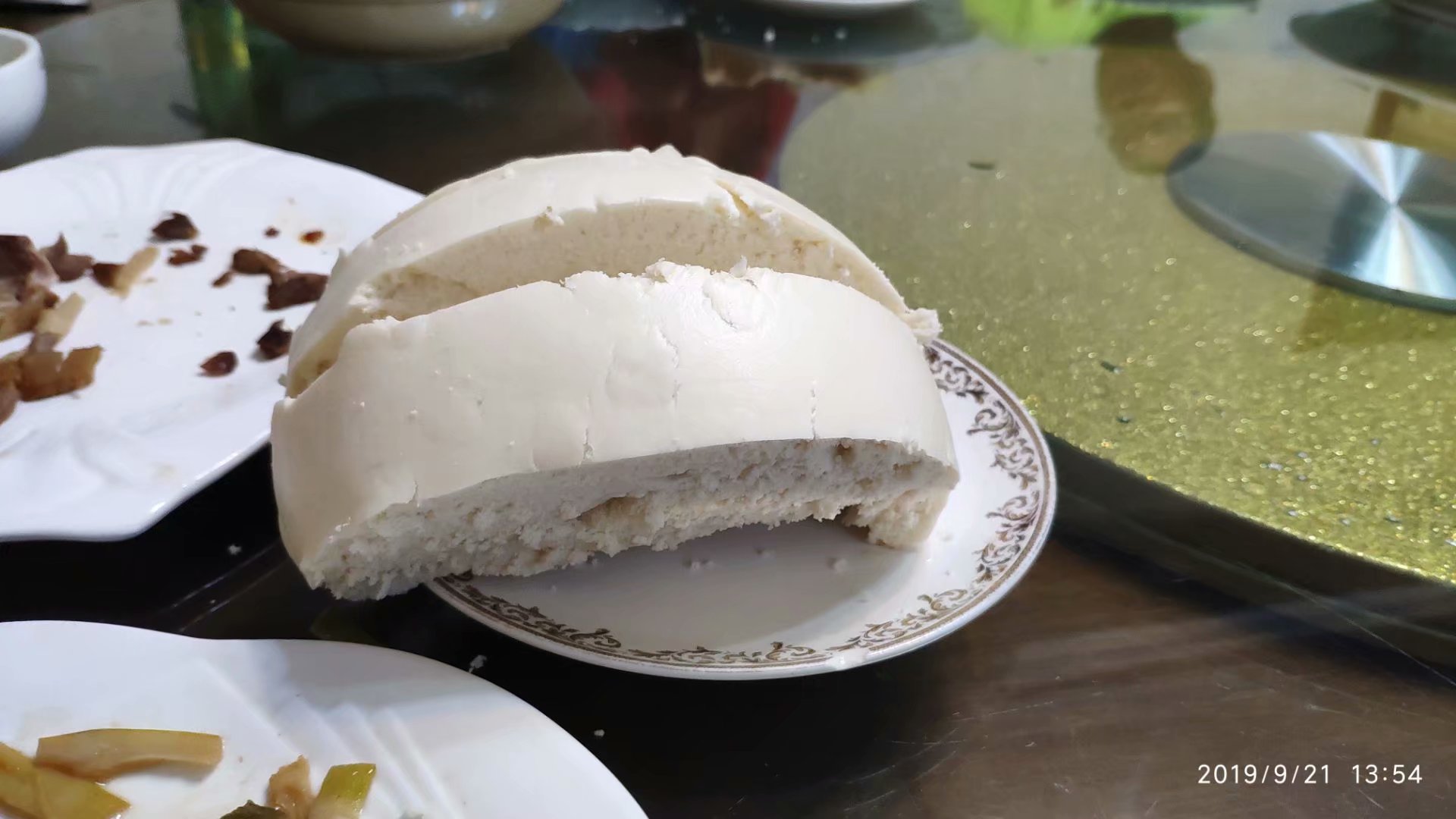 远征三晋凯旋还，飓风众人把酒欢