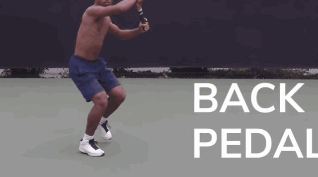 费德勒慢动作零距离,费德勒网球脚步训练