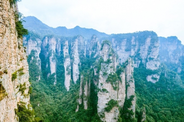 bedown和down的区别,bedown的用法