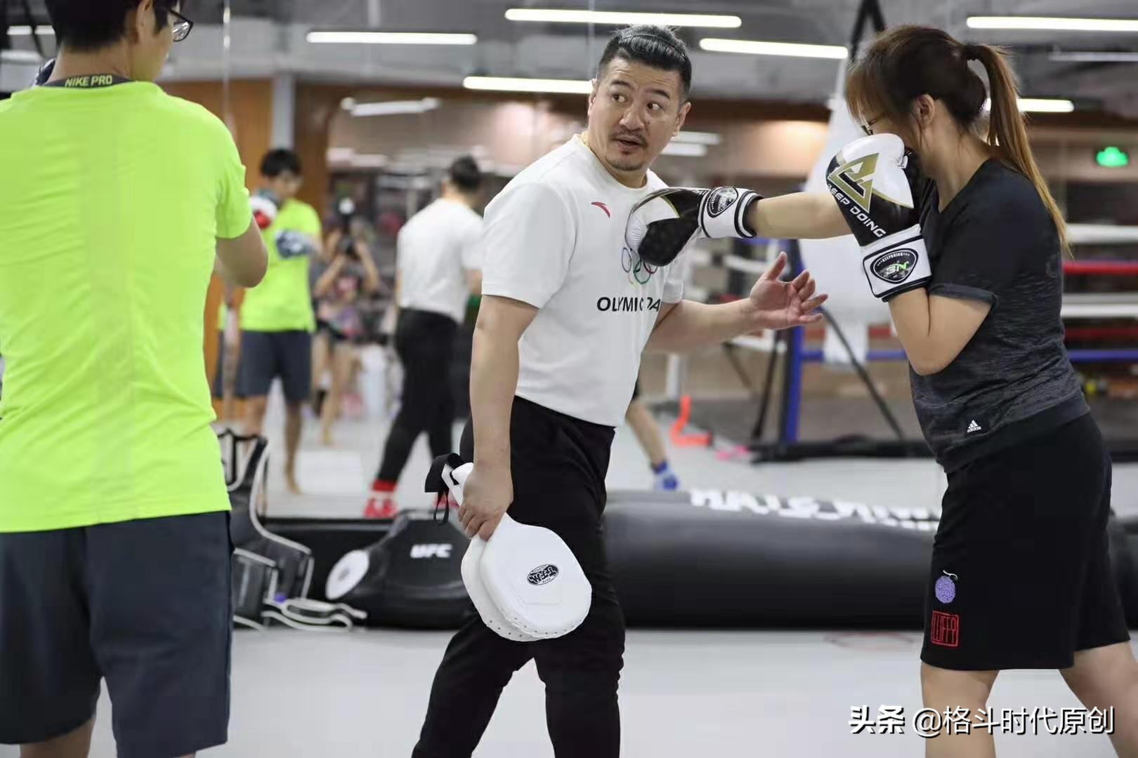 拳击手遭受太多击打会状态变差吗,拳击防止手受伤