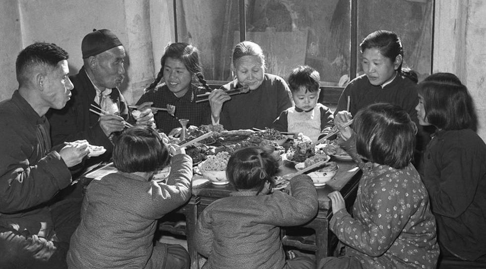 北京以前过年与现在过年对比感受,老北京的春节是从什么时候开始的