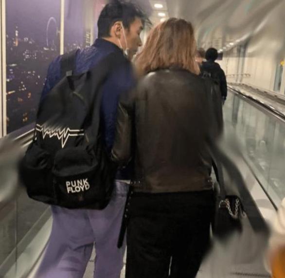 黄心颖情感经历,心机女黄心颖