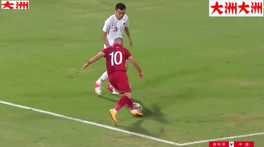 痛打“落水狗”，越南对中国足球“指指点点”，国足要争气了