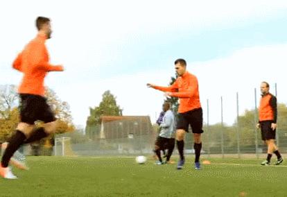 足球才是真正的必杀技,足球除了靠速度还靠什么