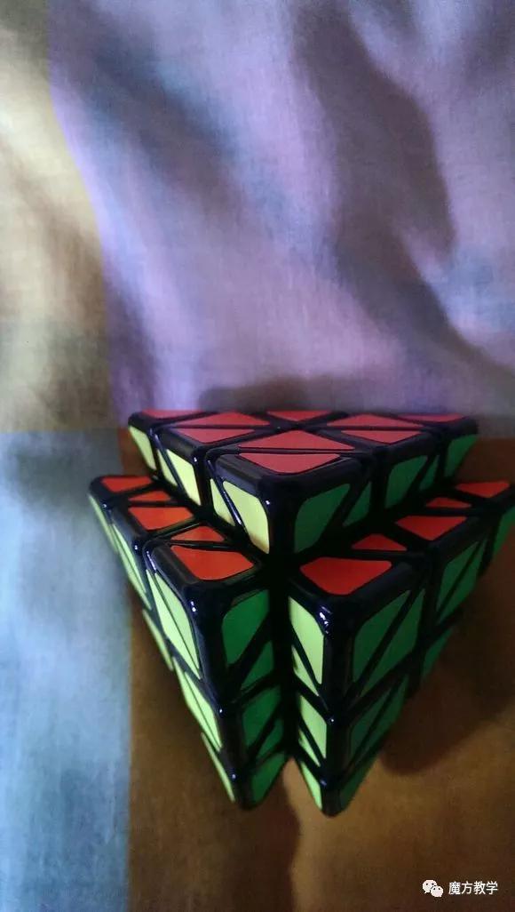 又简单又快的魔方教学,魔方教程最易看懂的魔方入门技巧
