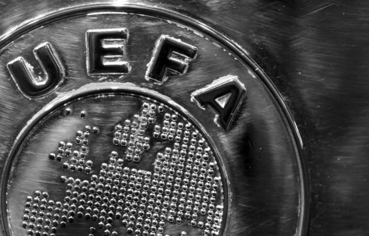 瓒崇悆姝荤悆濡備綍鎽嗚劚,瓒崇悆涓ч挓