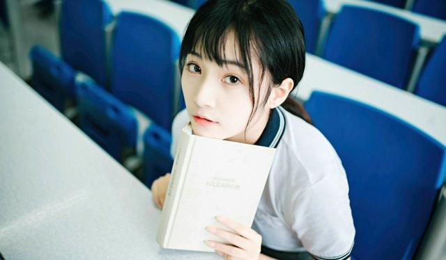 学生来大姨妈要注意什么,学生来大姨妈怎么缓解疼痛