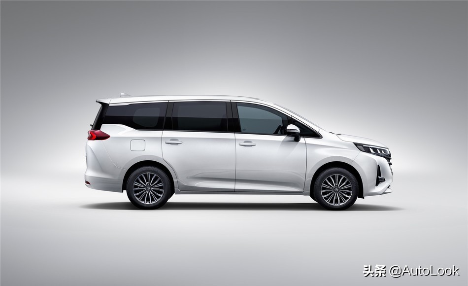 新上市的mpv推荐10到15万,潮流新选择四款入门级家用mpv推荐