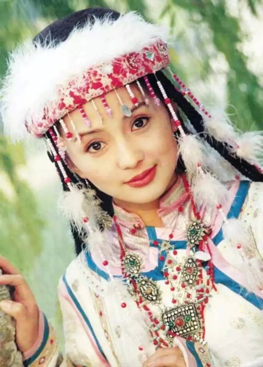 刘丹以前生活照,演员刘丹哪一年去世