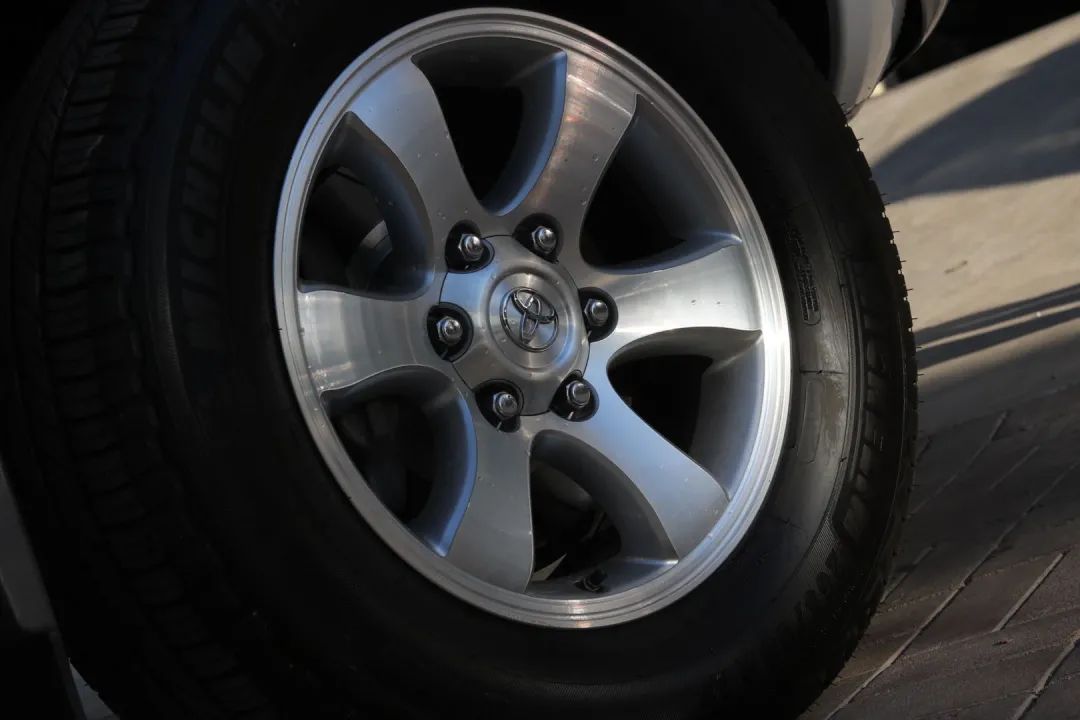 普拉多lc120整备翻新多少钱,普拉多120原厂翻新整备全过程