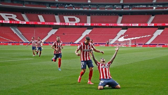 成功保西！恢复四后卫轻取韦斯卡，六边形神级表现引球迷称赞