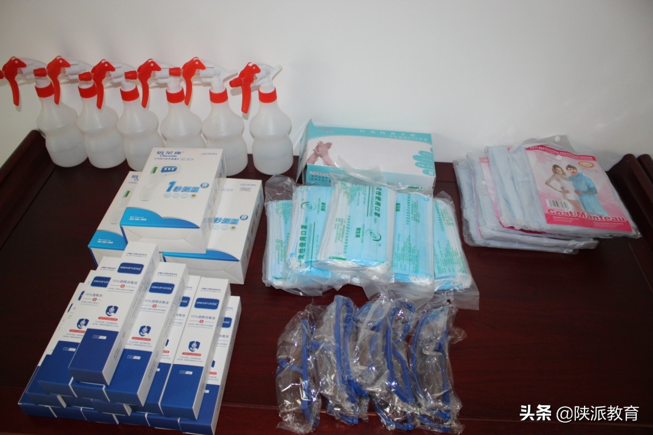 复学防疫演练小学,初三开学复课演练报道