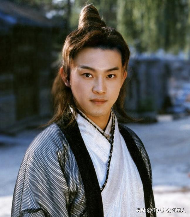 沙溢黄晓明脱发指数,沙溢秃顶头发稀疏