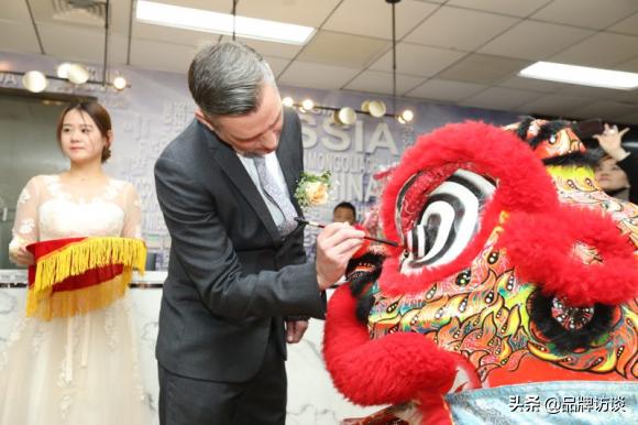 昱起上海金融服务中心盛大开幕亚太金投新纪元即将来临