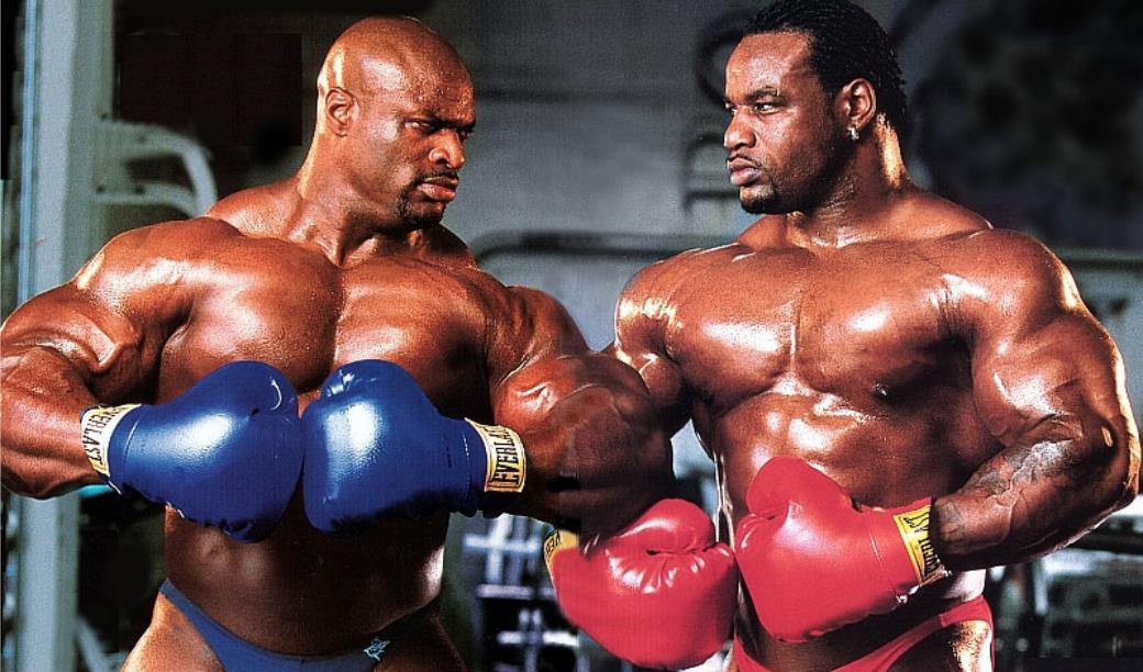 科米尔带陈康练肩,陈康古典健美奥赛