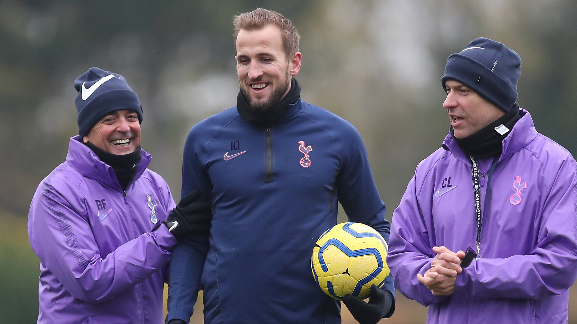 年仅30岁没踢过足球却成为热刺助理教练，鸟叔团队的神秘二号人物