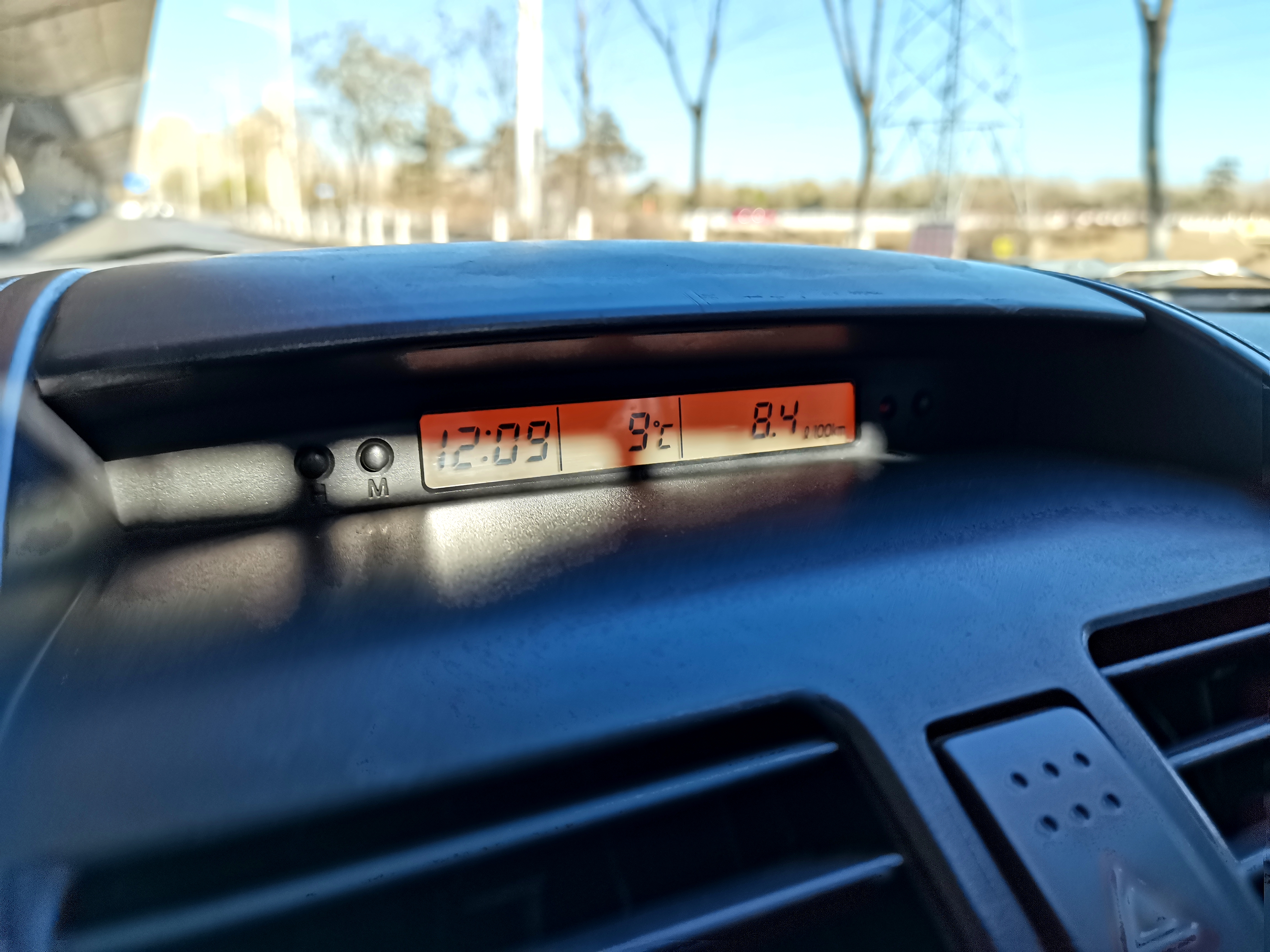 试驾测评铃木天语sx4冠军版,新款铃木sx4最新试驾