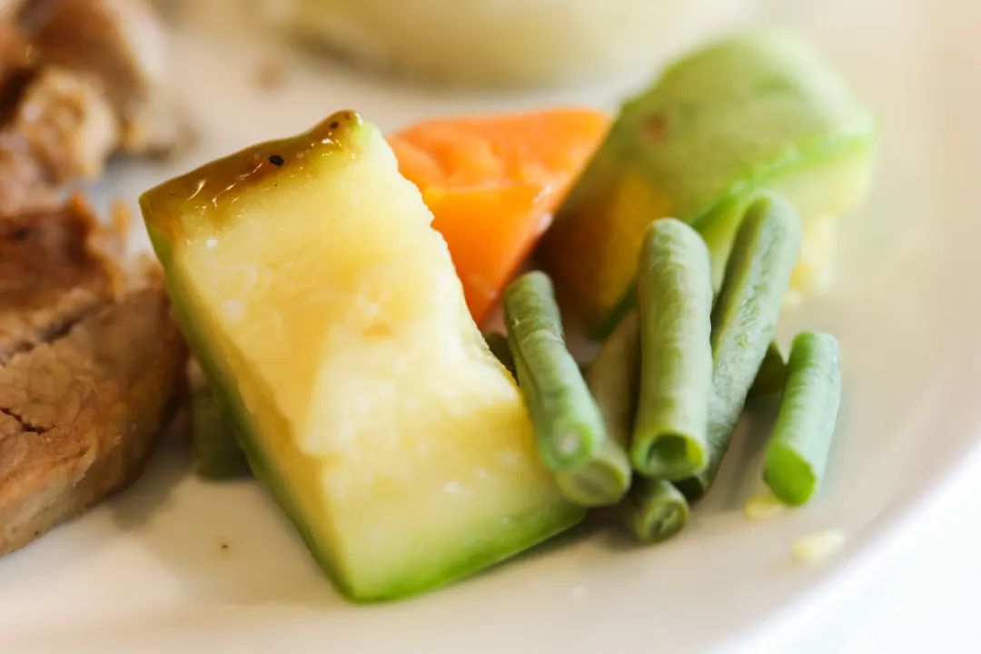 对不起，我要给宜家泼盆冷水...