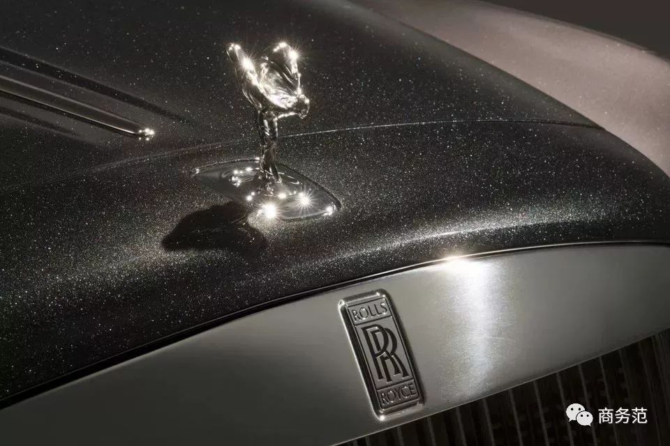 施华洛世奇镶钻表盘,表盘带钻施华洛世奇