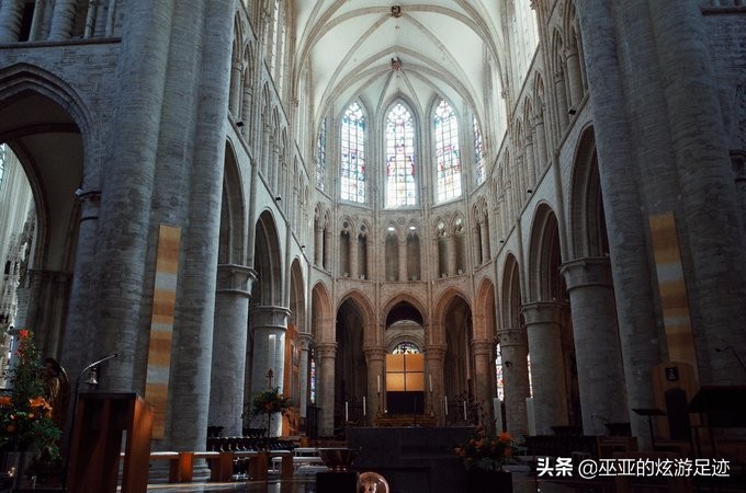 琚獕涓烘娲查閮界殑甯冮瞾濉炲皵 (娆ф床棣栭兘甯冮瞾濉炲皵)