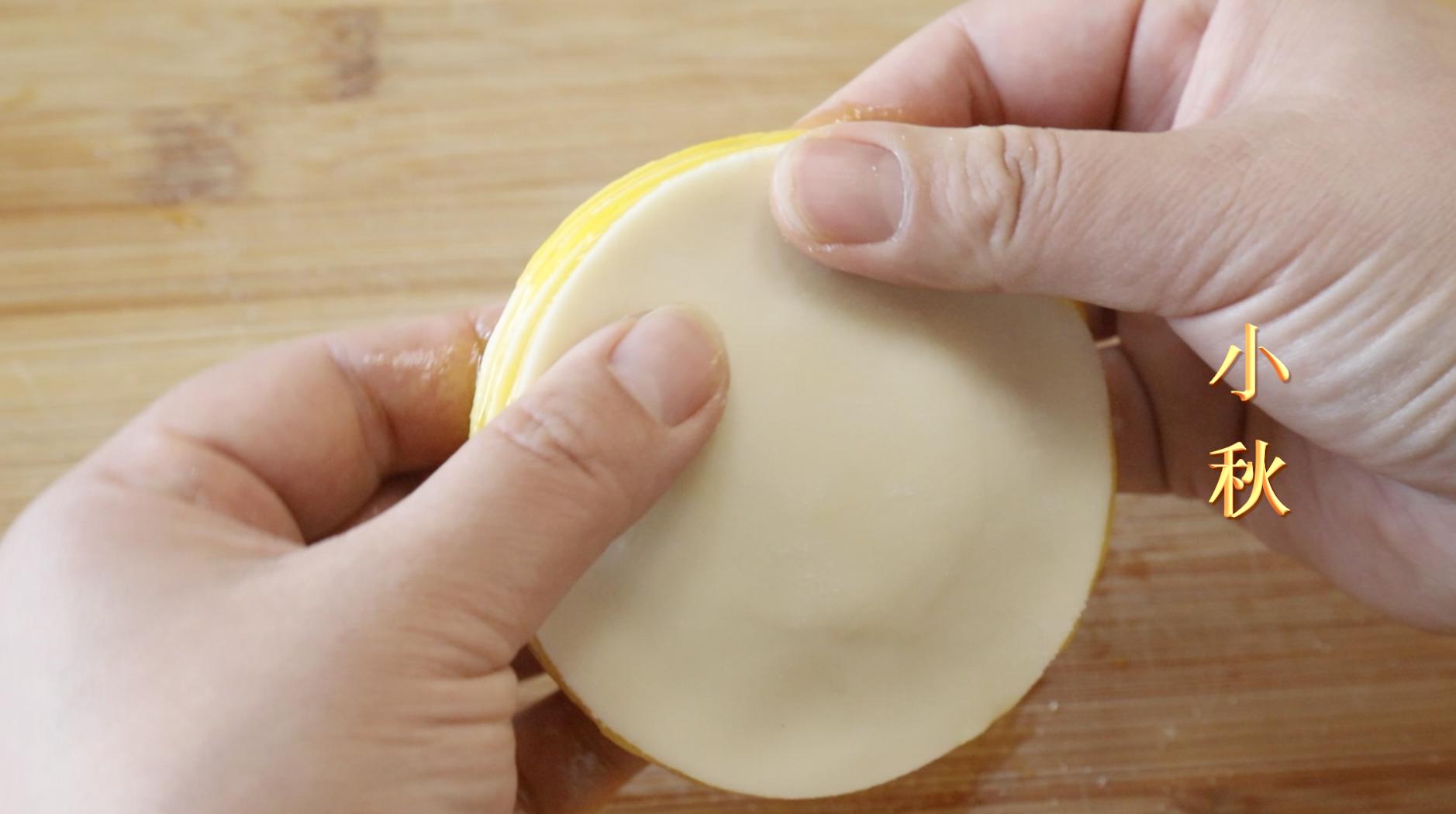 家里剩些饺子皮可以做什么美食呢,吃剩的饺子皮这样做很好吃哦