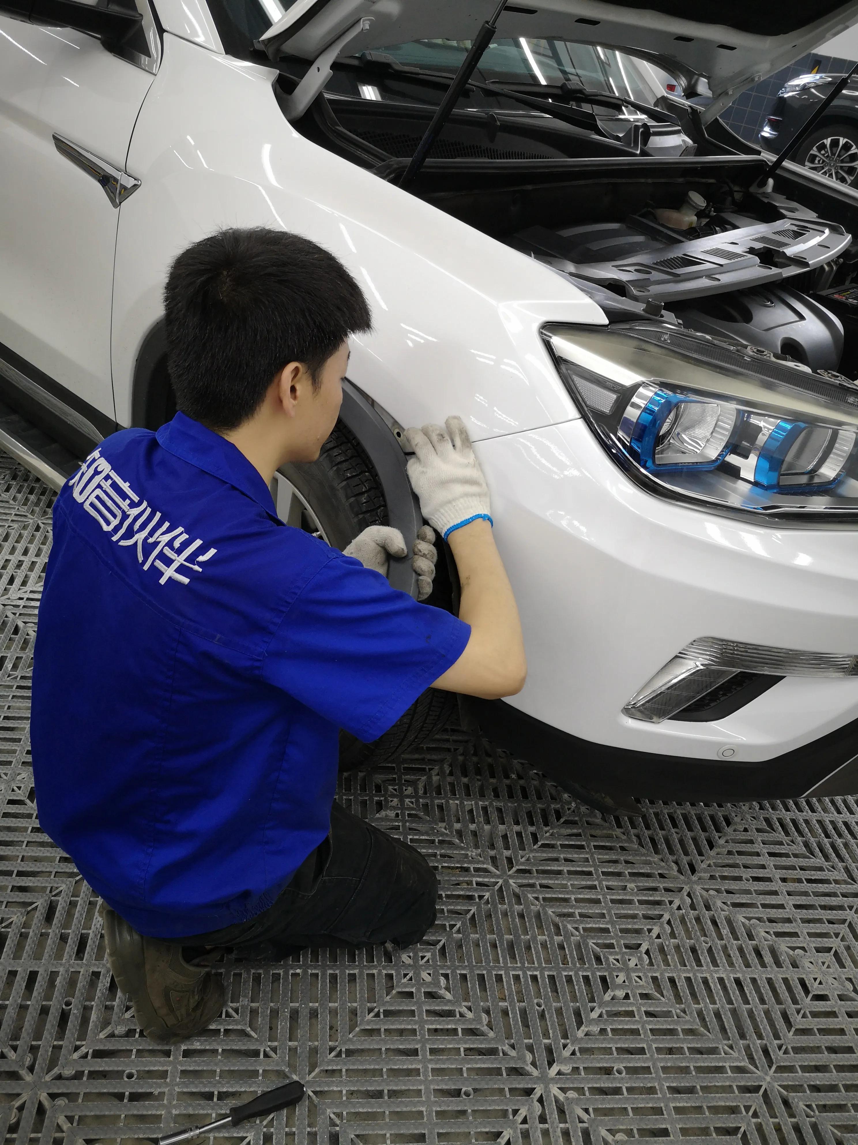 保险杠刮蹭有必要更换吗,刮蹭保险杠要求全换